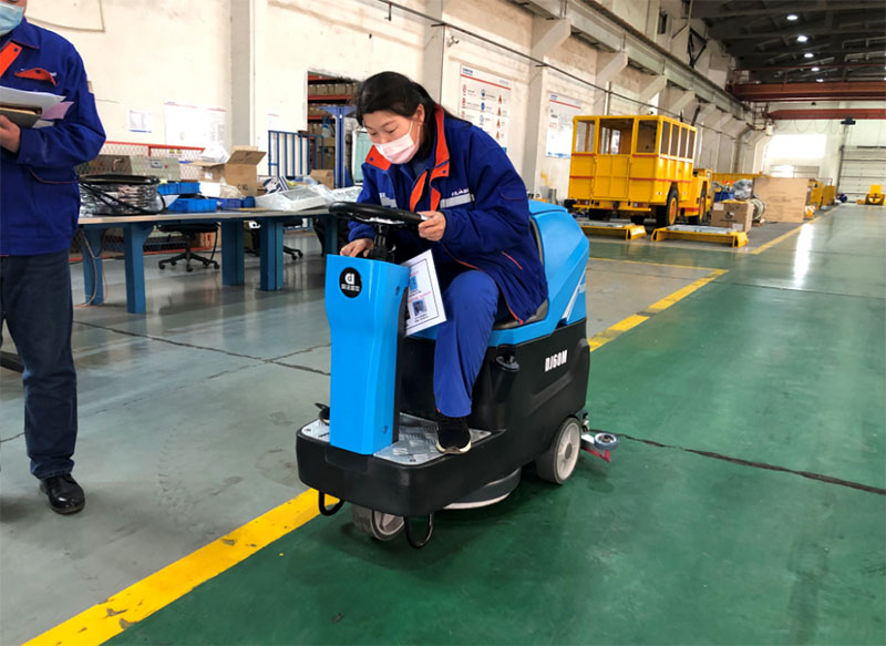 工廠洗地機(jī)和工廠掃地機(jī)使用案例20